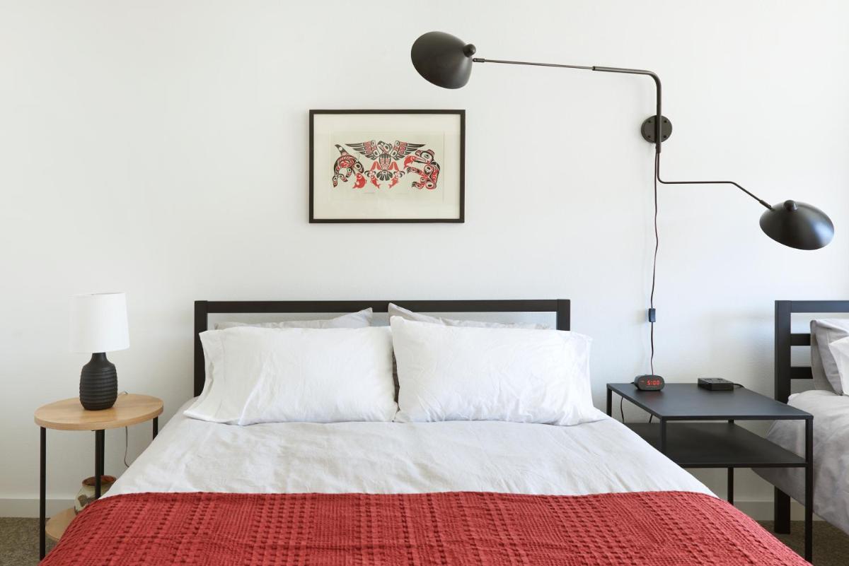 Anchorage Downtown Guest Rooms - main image