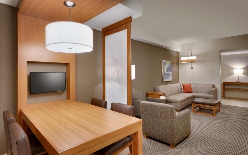 Hyatt Place Anchorage-Midtown - image 23