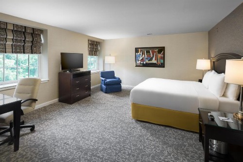 Andover Inn - image 5