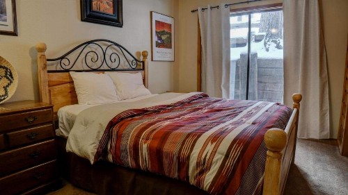 The Lifts #F-2 ( 2-Bedroom Condo ) - image 3