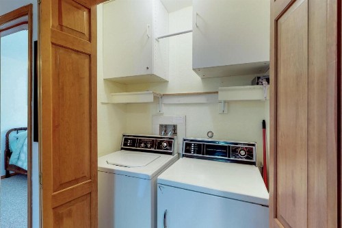 Snowfire 208B - image 10