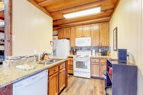 Timbers Six - image 8