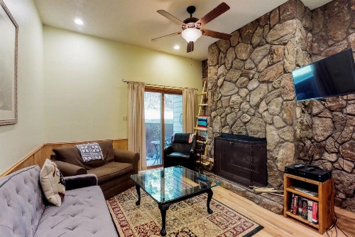 Gold Creek Condo 204