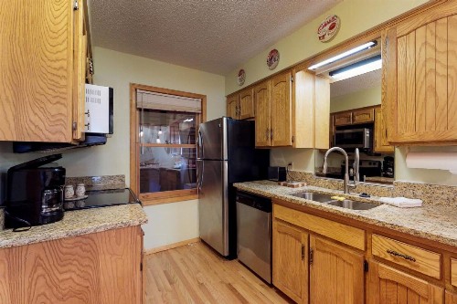 Gold Creek Condo 204 - image 8