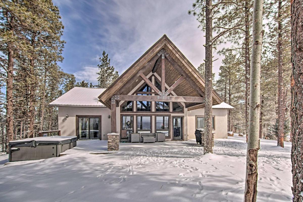 Custom Mountain Home Views Hot Tub and Fire Pit! - image 6