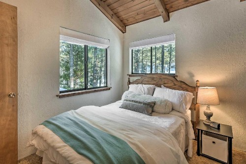 Cabin Less Than 3 Miles to Golf Lake Angel Fire Ski Area - image 10
