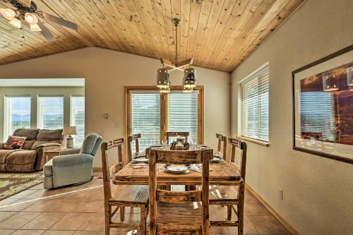 1-Story Condo with Fireplace 2 Mi to Angel Fire - image 10