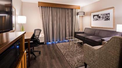 Best Western Cedar Inn & Suites - image 9