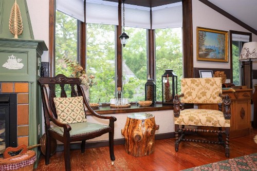 Stone Chalet Bed & Breakfast Inn - image 31