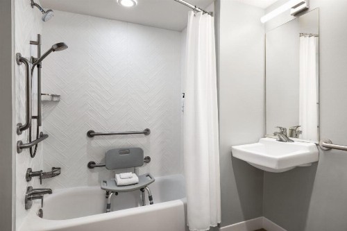 TownePlace Suites by Marriott Fort Meade National Business Park - image 7