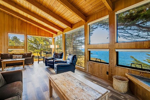Stoney House - image 9