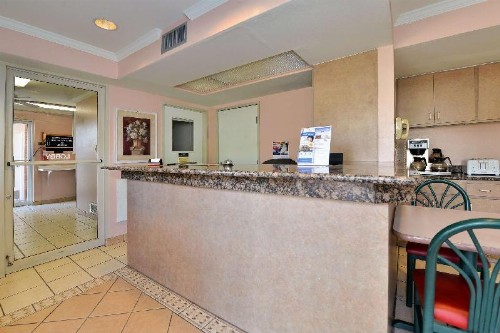 Americas Best Value Inn Anthony El Paso West - image 12