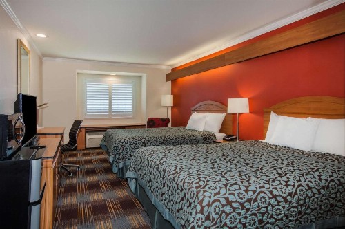 Days Inn & Suites by Wyndham Antioch - image 2