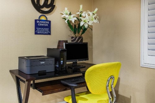 Days Inn & Suites by Wyndham Antioch - image 30