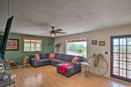 Apache Junction Escape with Hot Tub and Mtn Views - image 4
