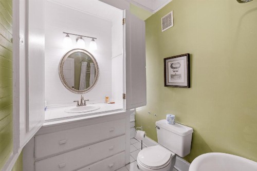 Coombs Inn & Suites Ascend Hotel Collection - image 25