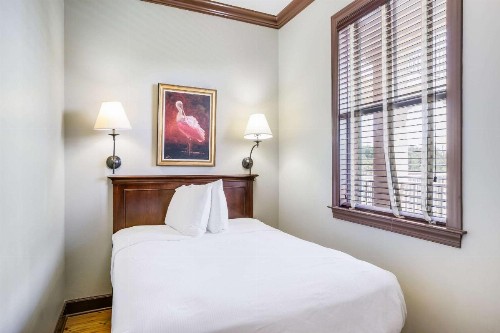 Water Street Hotel & Marina Ascend Hotel Collection - image 18