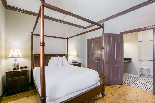 Water Street Hotel & Marina Ascend Hotel Collection - image 40