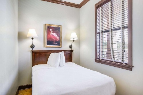 Water Street Hotel & Marina Ascend Hotel Collection - image 43