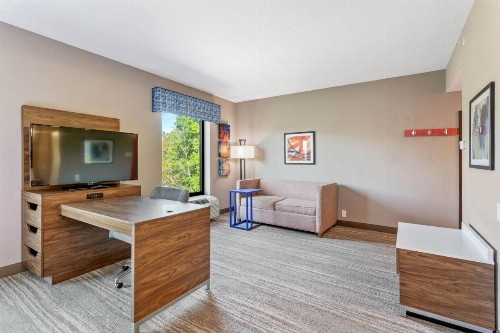 Hampton Inn & Suites Orlando-Apopka - image 31