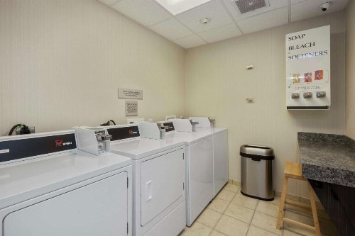 Hampton Inn & Suites Orlando-Apopka - image 36