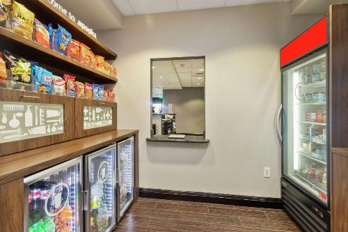 Hampton Inn & Suites Orlando-Apopka - image 49