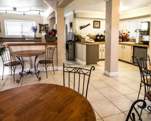 Rodeway Inn Apopka - image 24