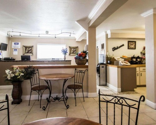 Rodeway Inn Apopka - image 27