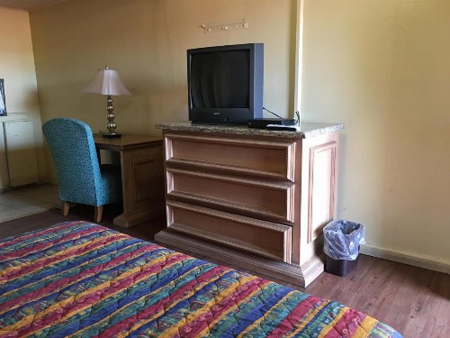 Black Horse Motel - image 3