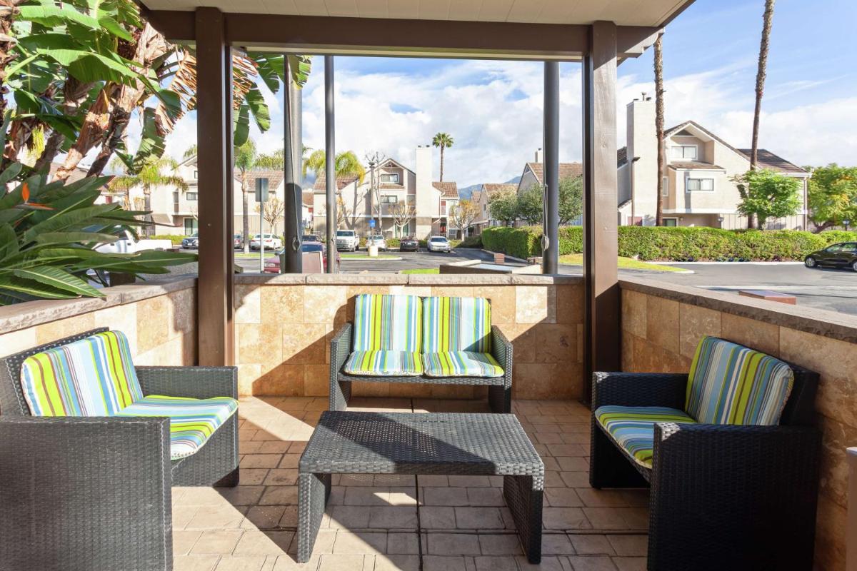 Hampton Inn Los Angeles/Arcadia - image 3