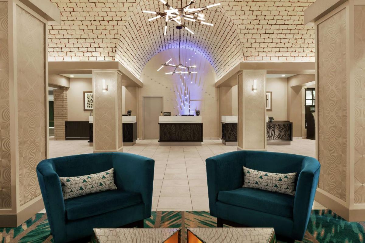 Embassy Suites Arcadia-Pasadena Area - image 3