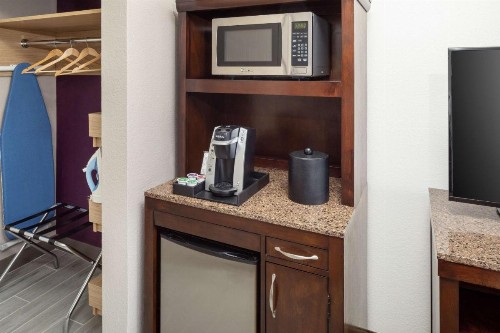 Hilton Garden Inn Arcadia/Pasadena Area - image 33