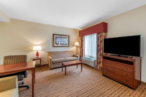 Hampton Inn & Suites Arcata - image 24