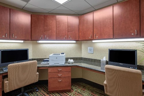 Hampton Inn & Suites Arcata - image 37