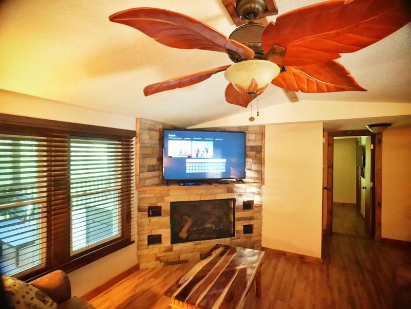 Asheville River Cabins - All with River views - image 7