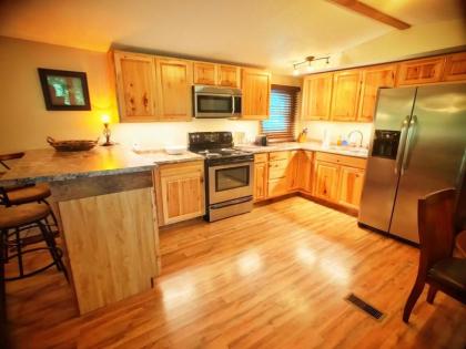 Asheville River Cabins - All with River views - image 8