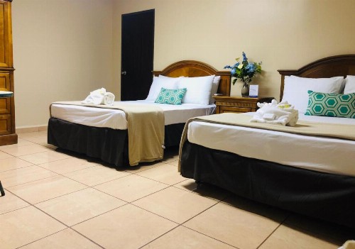 Arecibo Inn - image 13