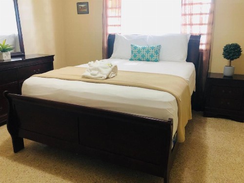 Arecibo Inn - image 23