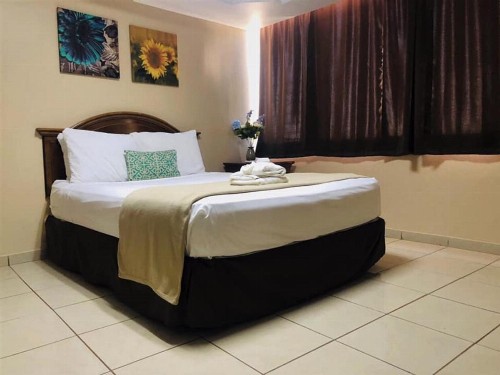 Arecibo Inn - image 32