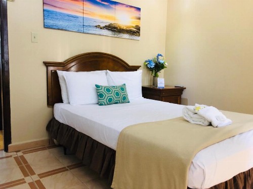 Arecibo Inn - image 36