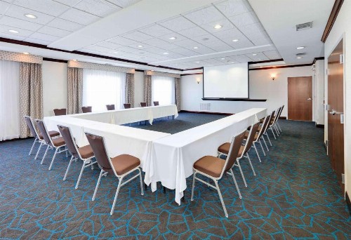 Hampton Inn & Suites Dallas-Arlington-South - image 35