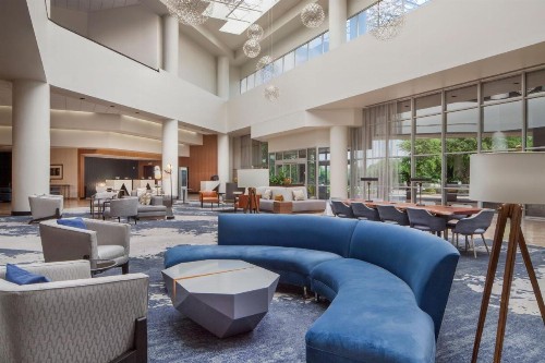 Sheraton Arlington Hotel - image 10