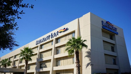 Baymont by Wyndham Arlington At Six Flags Dr - image 15