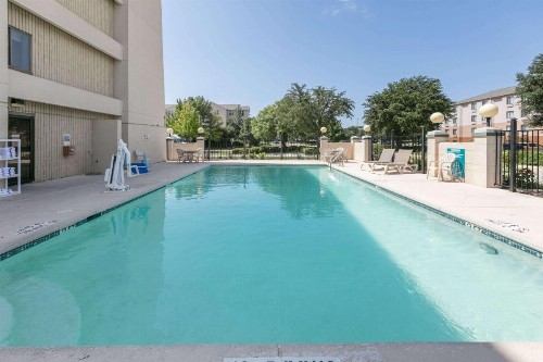 Baymont by Wyndham Arlington At Six Flags Dr - image 27