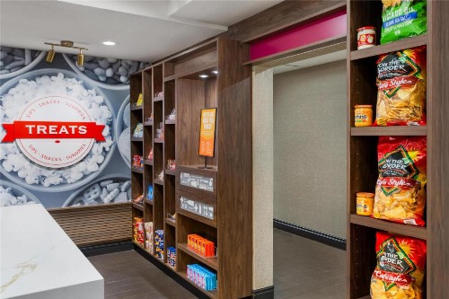 Hampton Inn & Suites Dallas-Arlington North-Entertainment District - image 11
