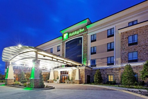 Holiday Inn Arlington Northeast an IHG Hotel - image 26