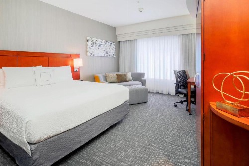Courtyard by Marriott Dallas Arlington South - image 13