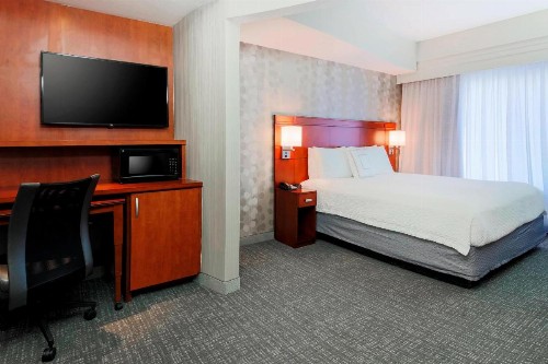 Courtyard by Marriott Dallas Arlington South - image 21