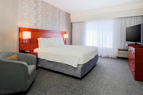 Courtyard by Marriott Dallas Arlington South - image 23