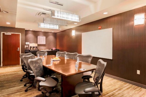 Courtyard by Marriott Dallas Arlington South - image 35